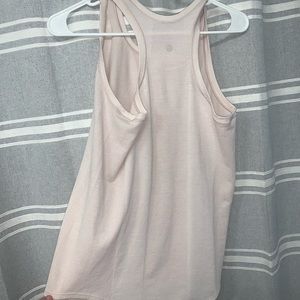 Light blush pink lululemon tank !
